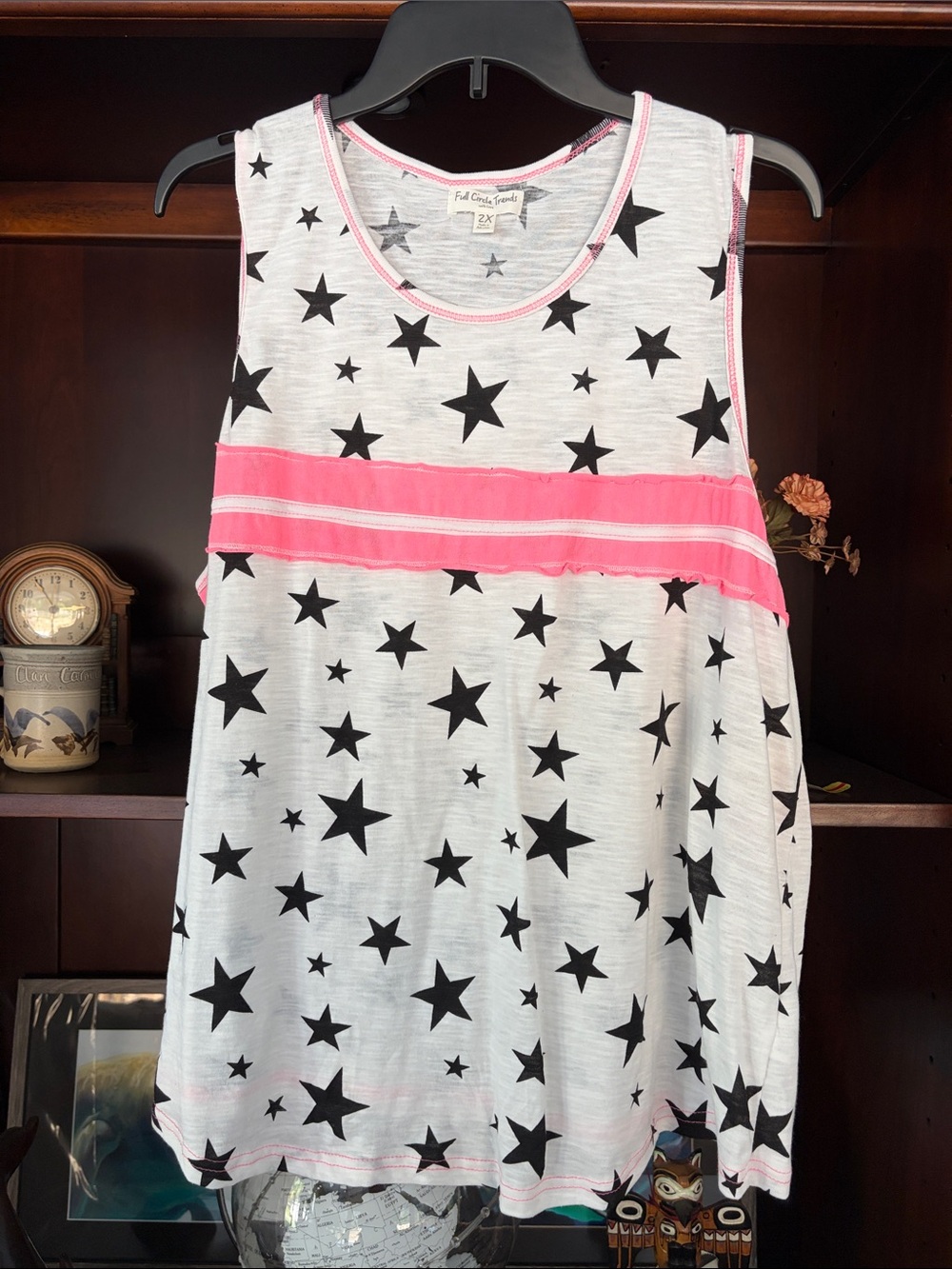 Women’s Star Print Tank Top with Pink Accent